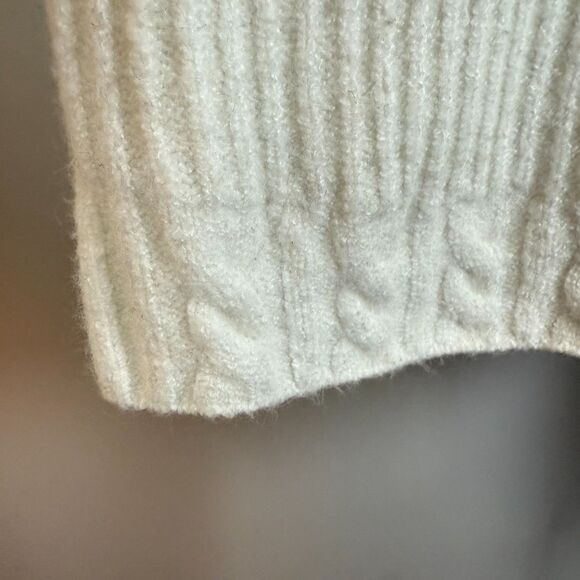 gbGIRLS Cable Knit Ribbed Sweater White Girls Size L Pullover, Mock Neck - Picture 4 of 11